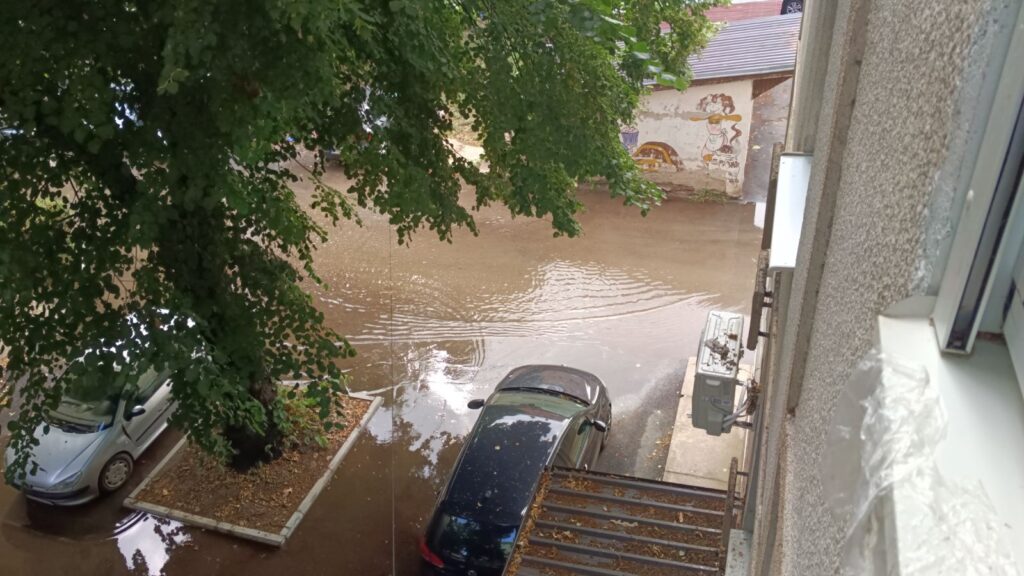 VIDEO Stanari Rentgenove Zarobljeni Potrebna Hitna Sanacija